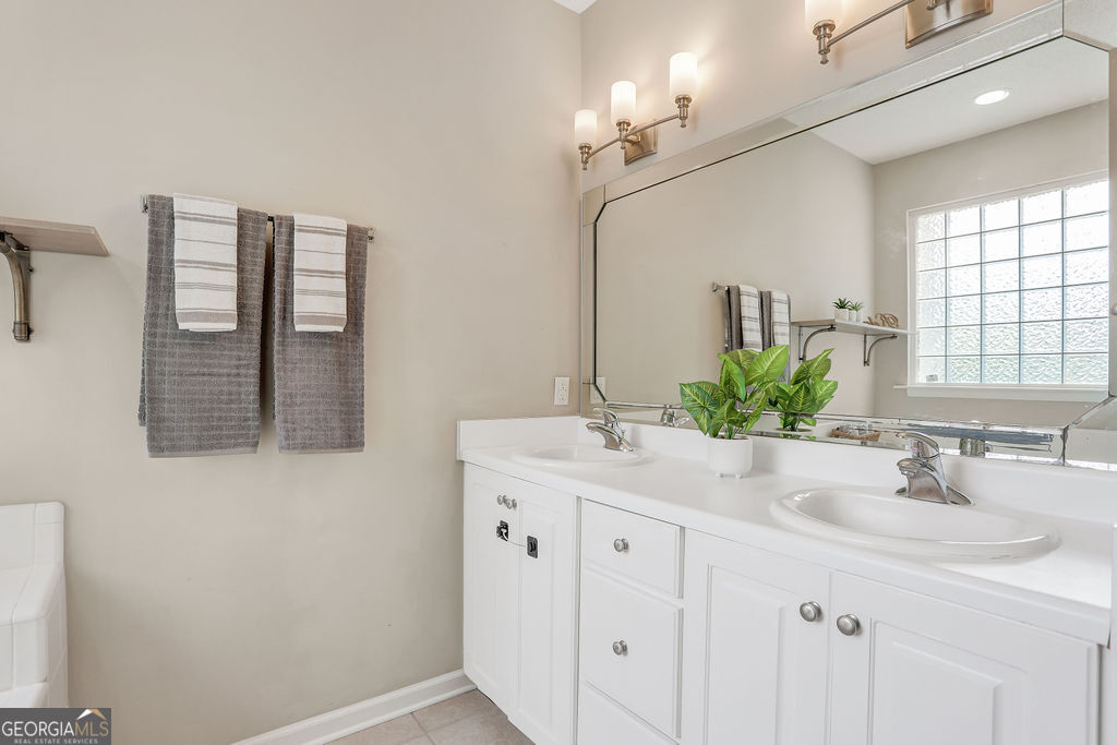 210 Brown Thrush Road