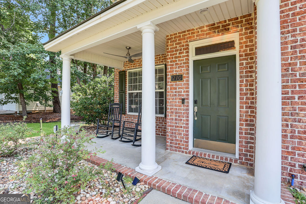 210 Brown Thrush Road