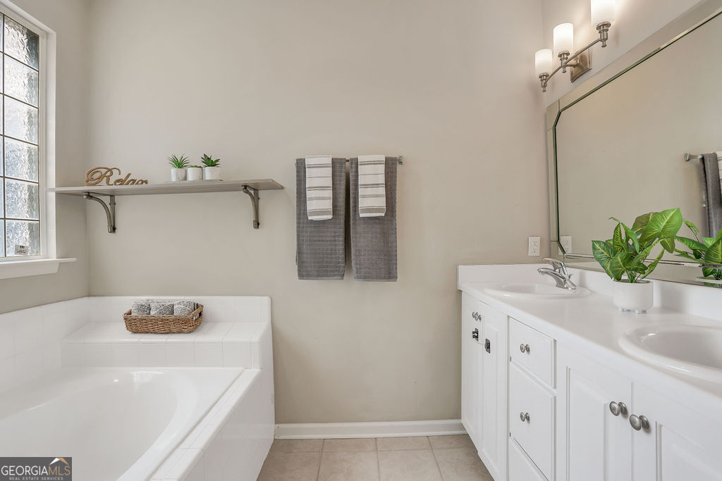 210 Brown Thrush Road