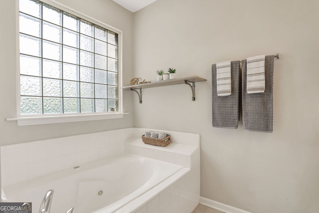 210 Brown Thrush Road