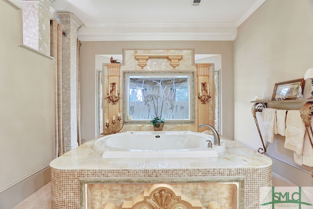 31 Bartow Point Drive