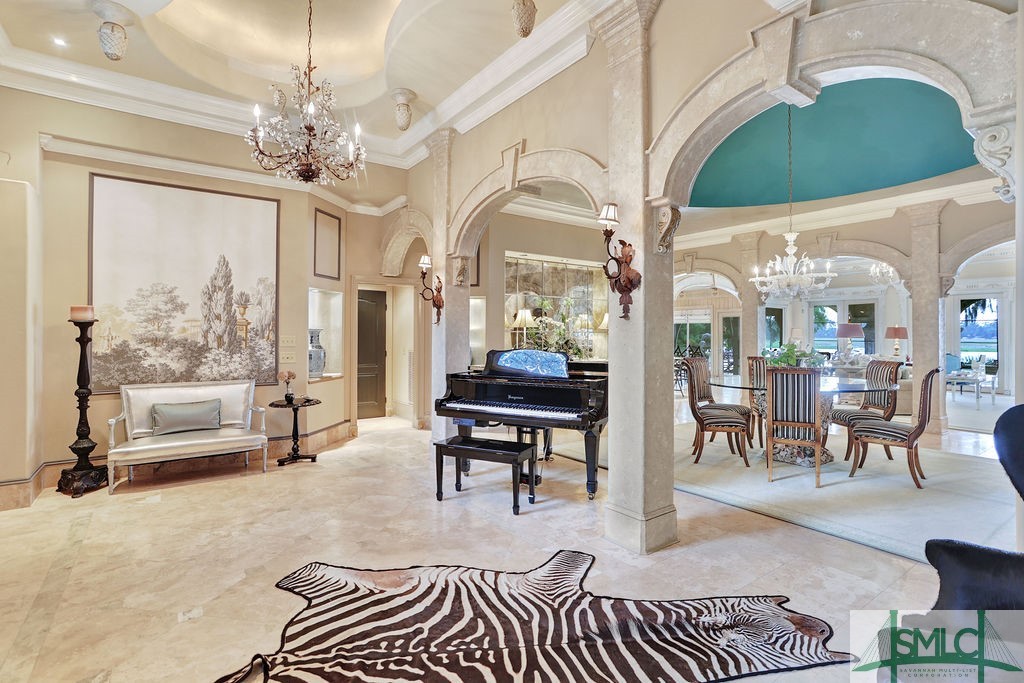 31 Bartow Point Drive