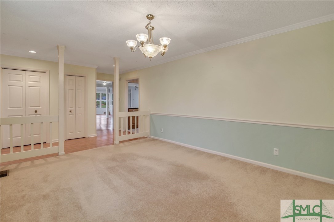 406 Suncrest Boulevard