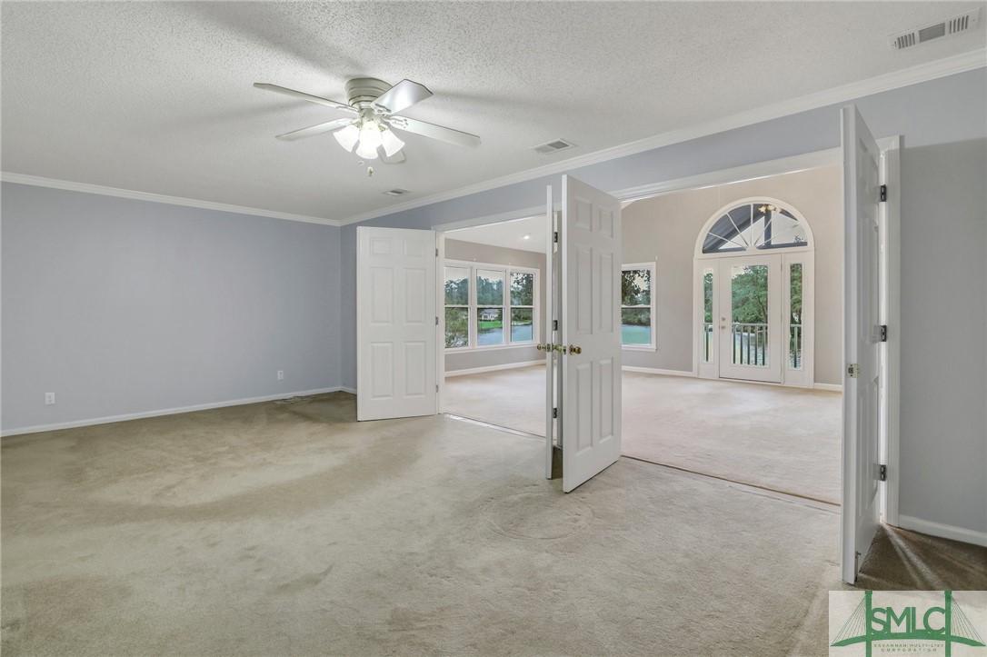 406 Suncrest Boulevard