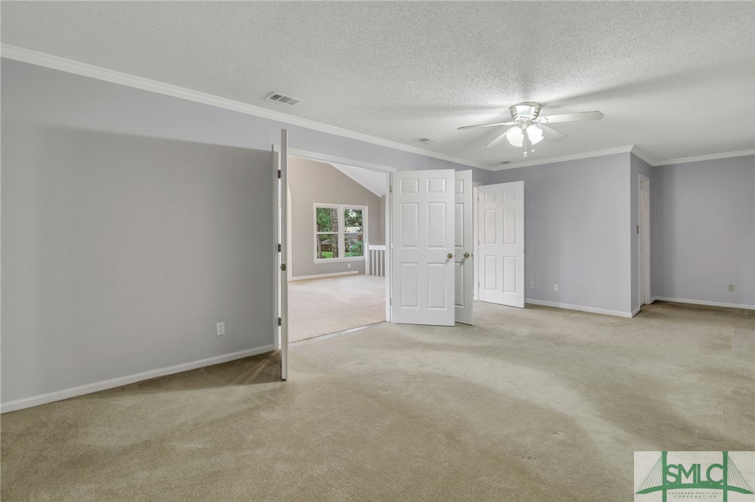 406 Suncrest Boulevard