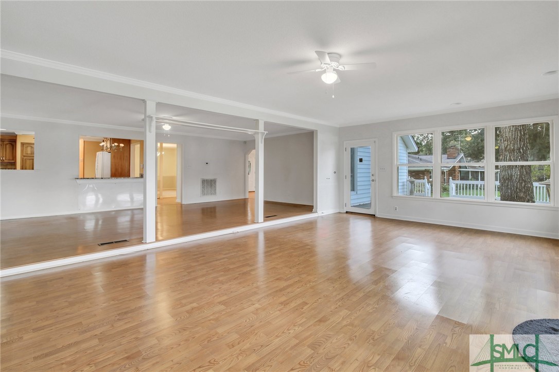 406 Suncrest Boulevard