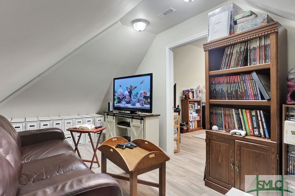 1 Bartow Point Drive