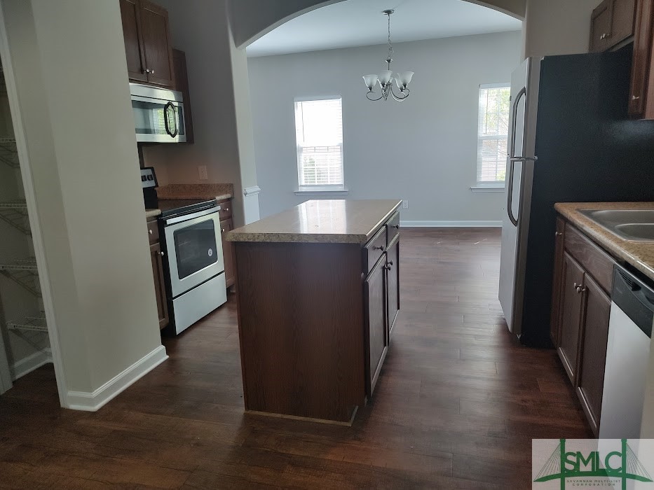 407 Olde Ivey Square