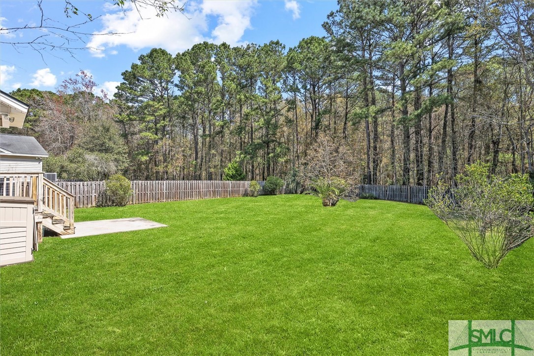 1538 Bradley Boulevard