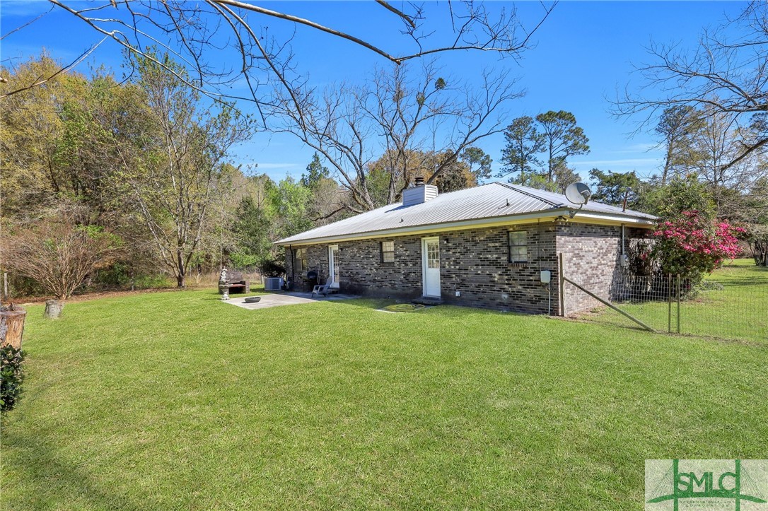 1250 Pless Clifton Road