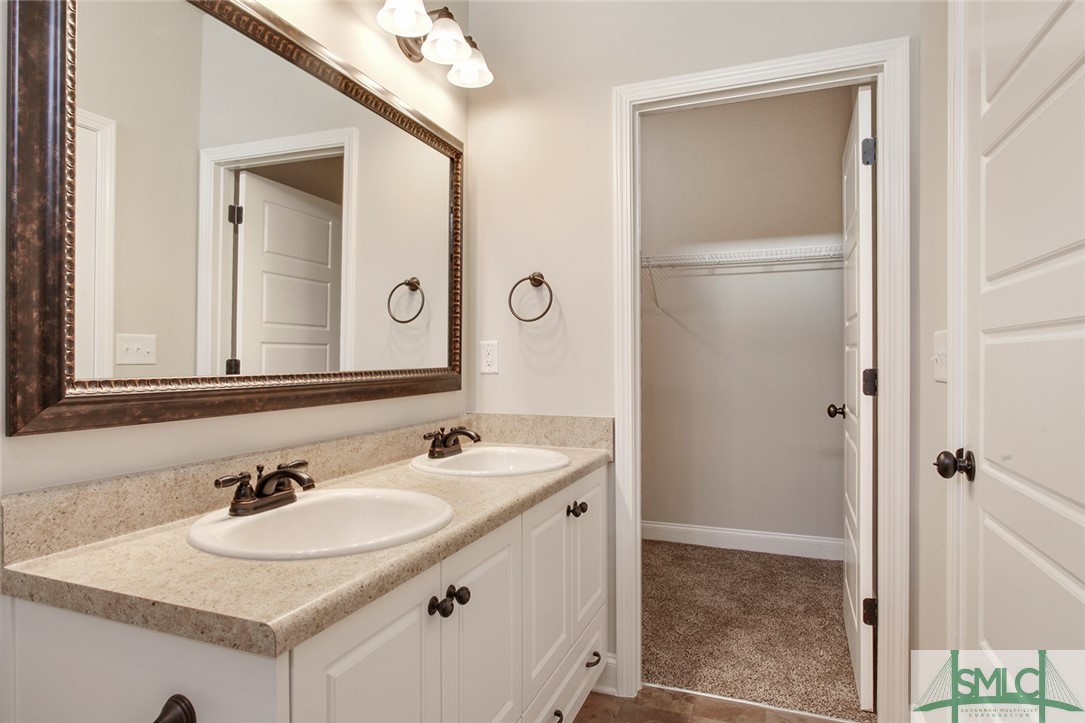 515 Potterstone Square