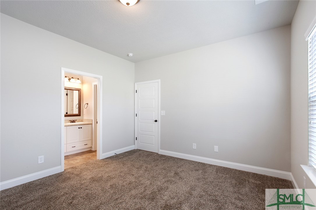 501 Potterstone Square