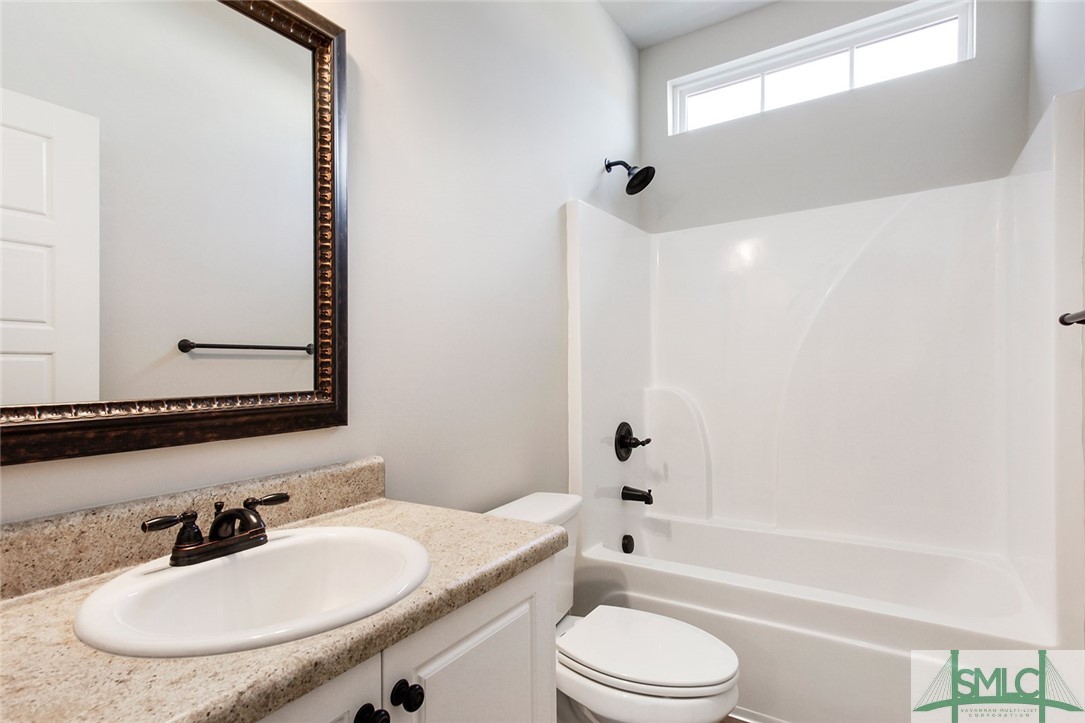 501 Potterstone Square