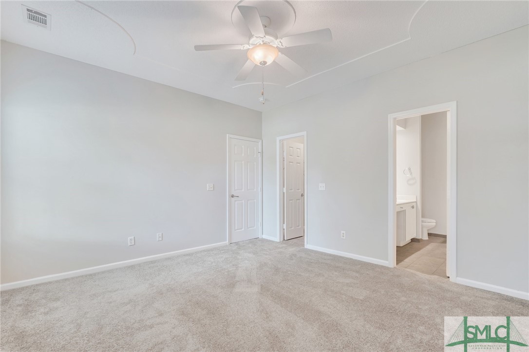 104 Coach House Square