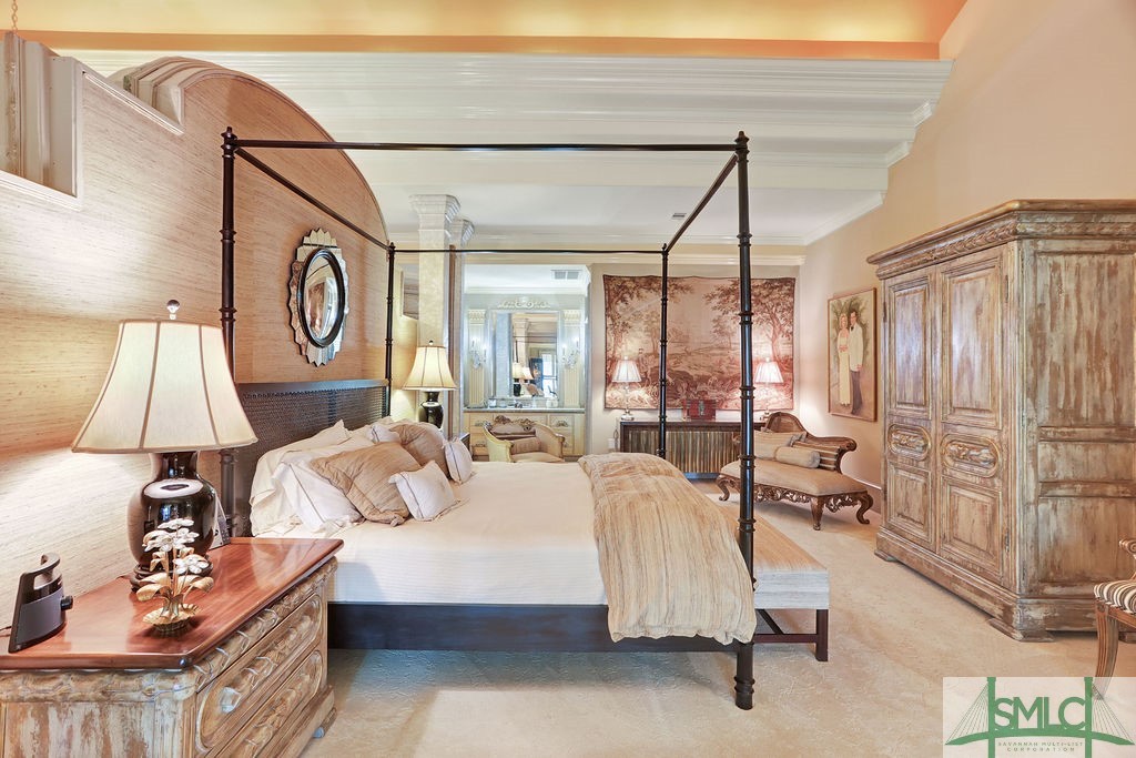 31 Bartow Point Drive