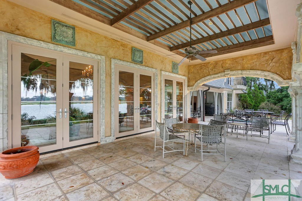 31 Bartow Point Drive