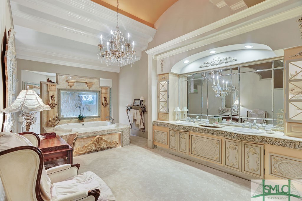 31 Bartow Point Drive