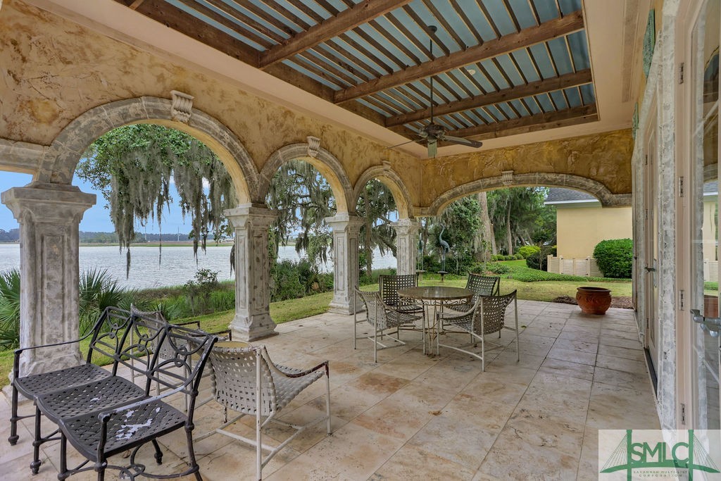 31 Bartow Point Drive