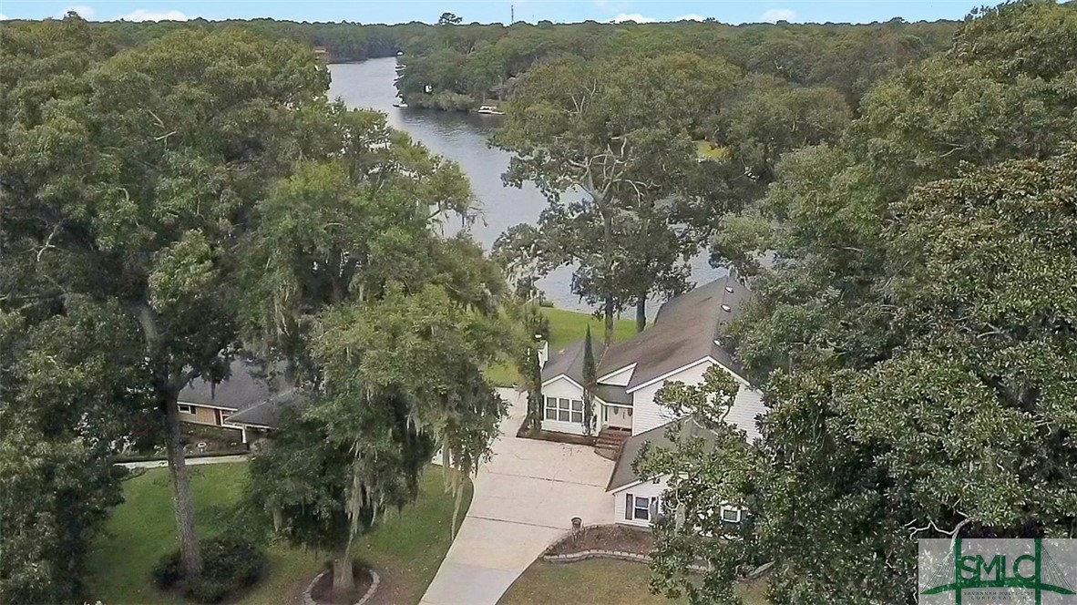 406 Suncrest Boulevard