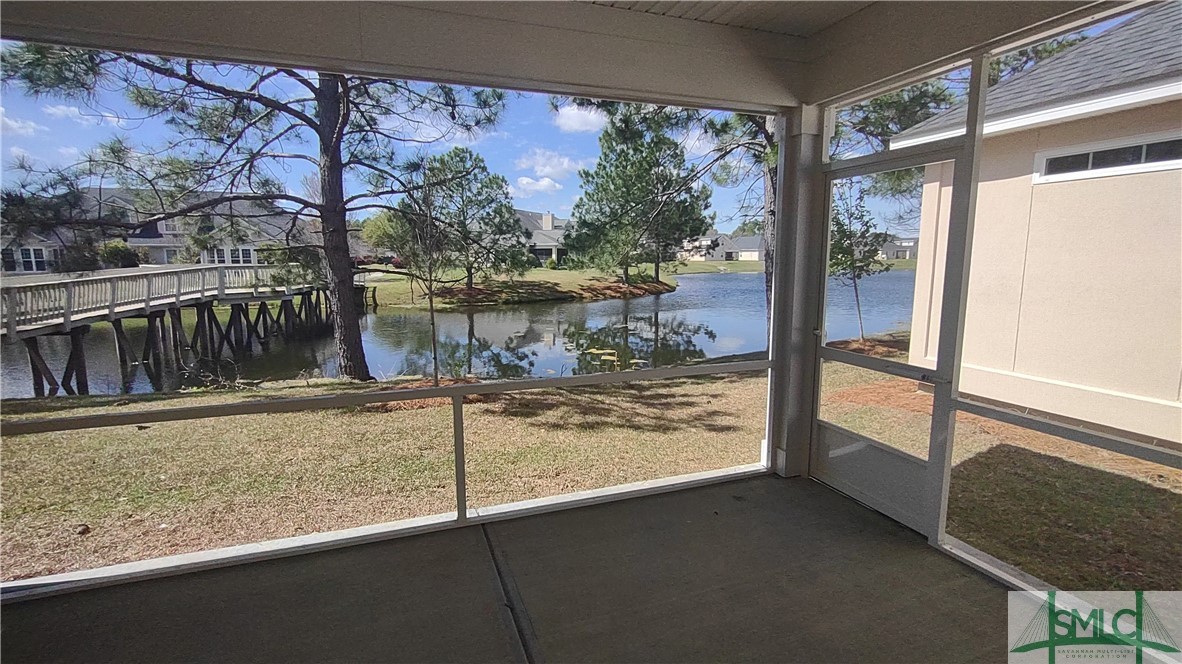127 Waterside Lane