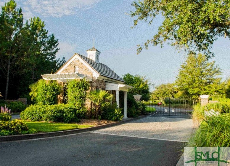 137 Waterside Lane