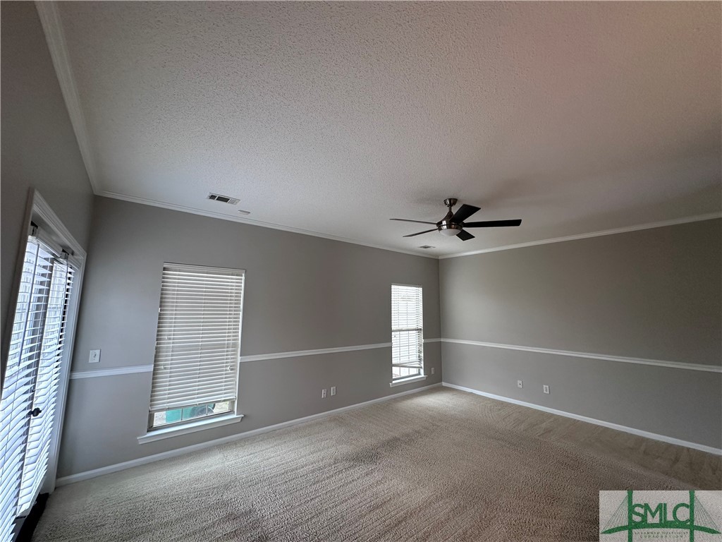 110 Coach House Square