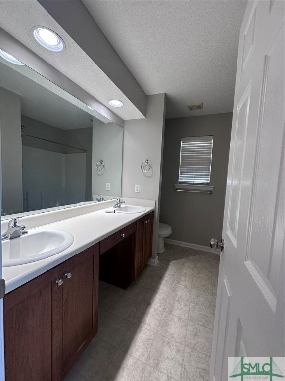 110 Coach House Square