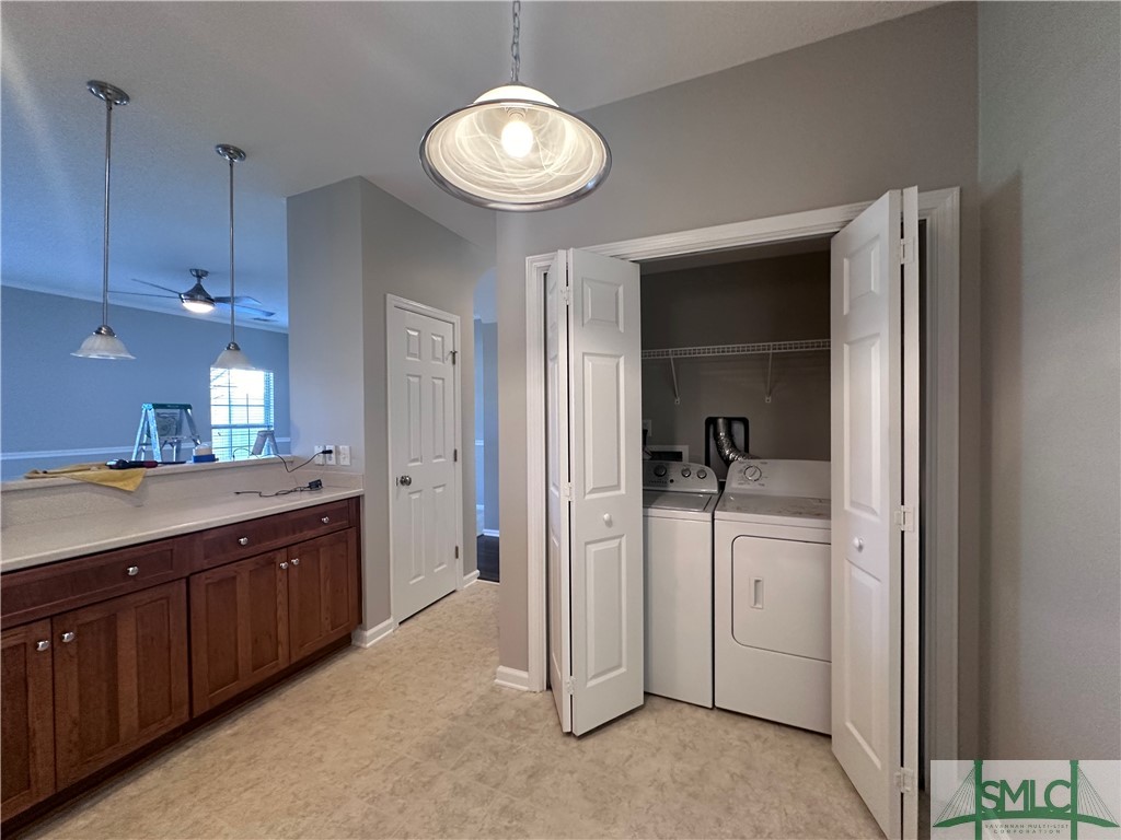 110 Coach House Square