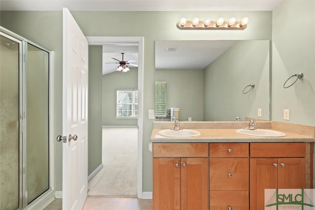 1538 Bradley Boulevard