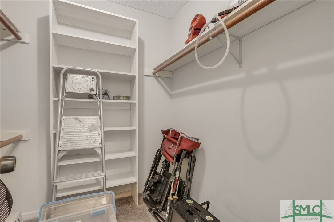 1250 Pless Clifton Road