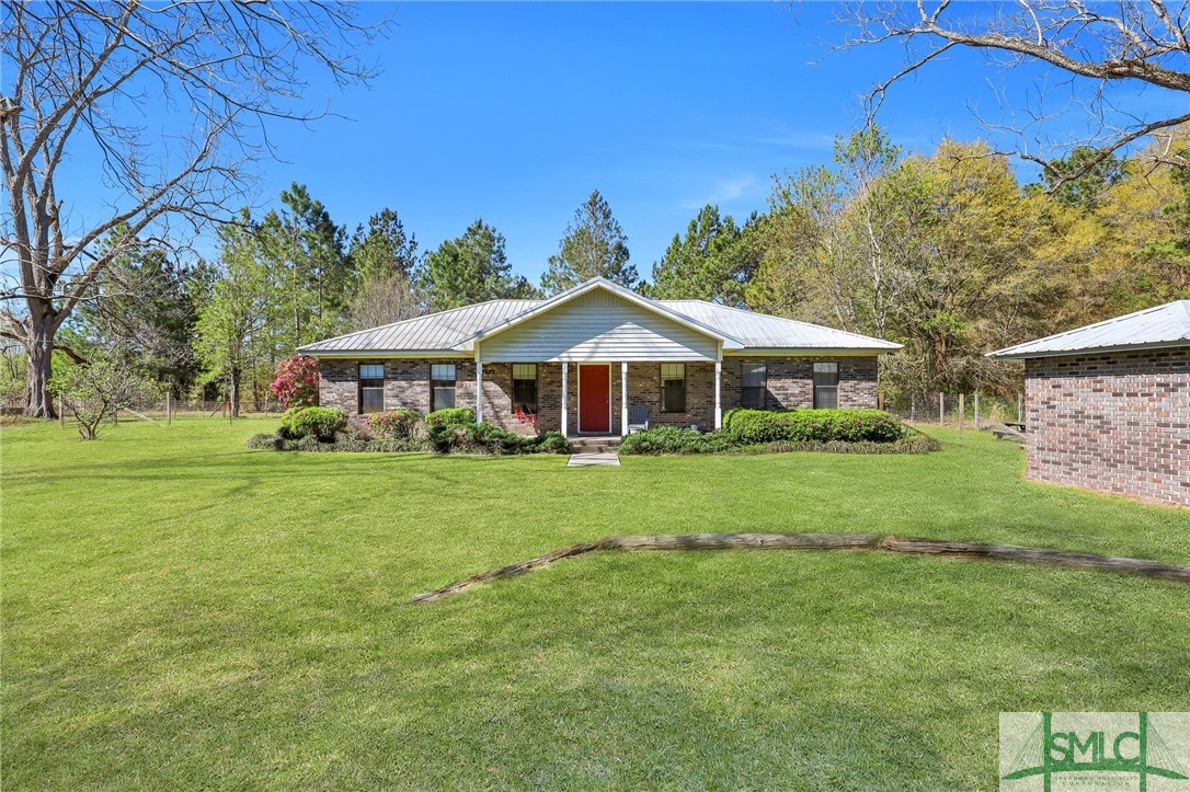 1250 Pless Clifton Road