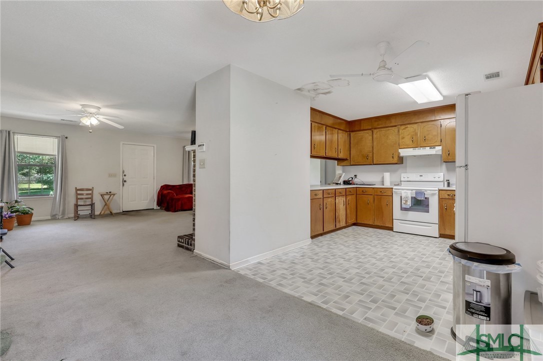 1250 Pless Clifton Road