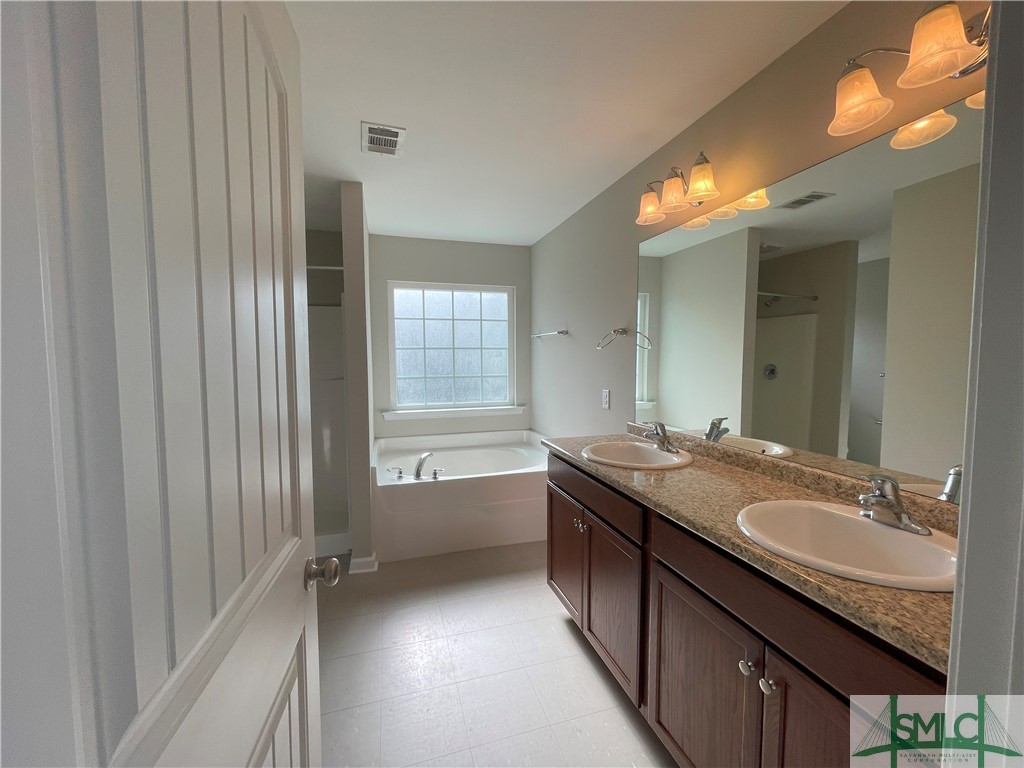 411 Olde Ivey Square