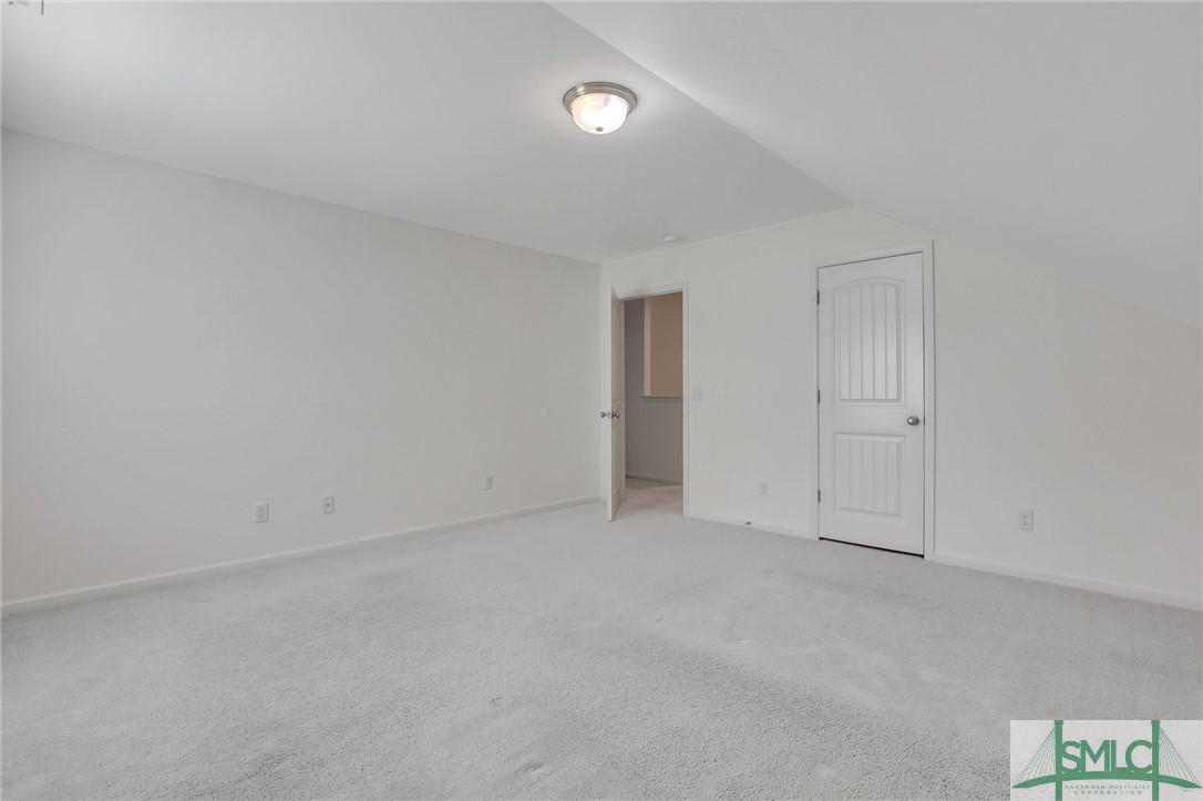 109 E Long Street