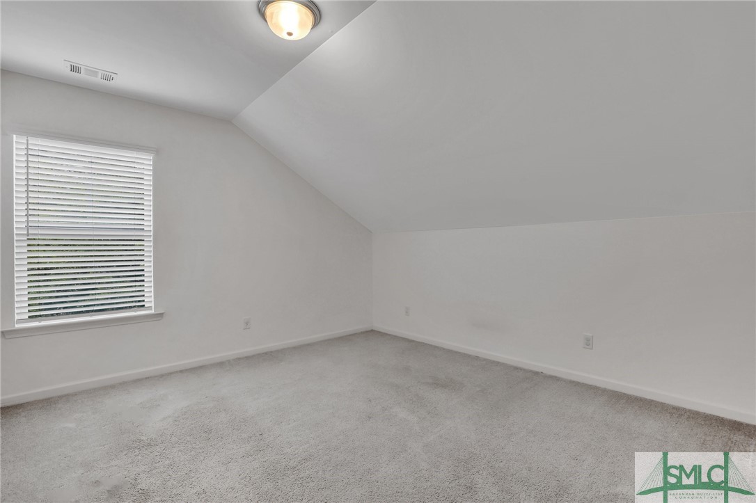 109 E Long Street