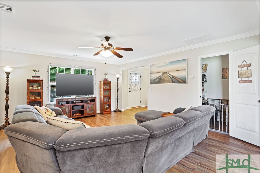 1427 Old Dixie Highway