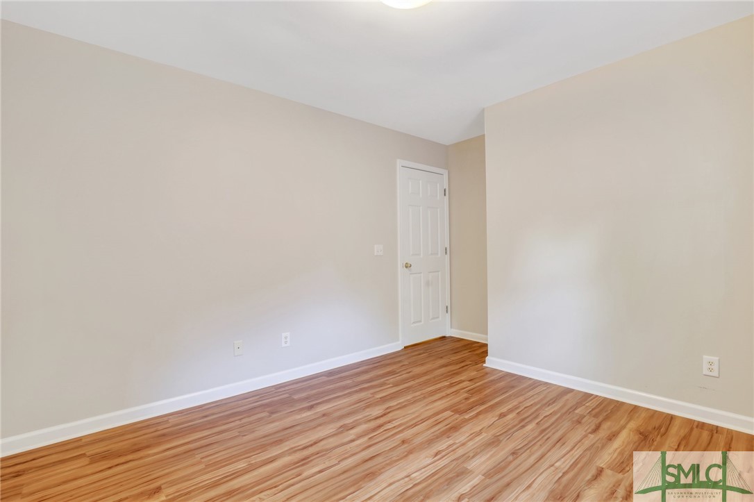 8 Bluebird Court