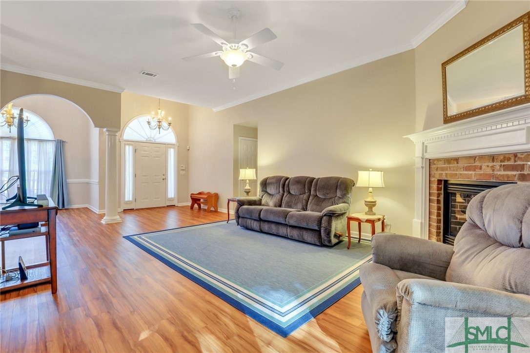 8 Bluebird Court