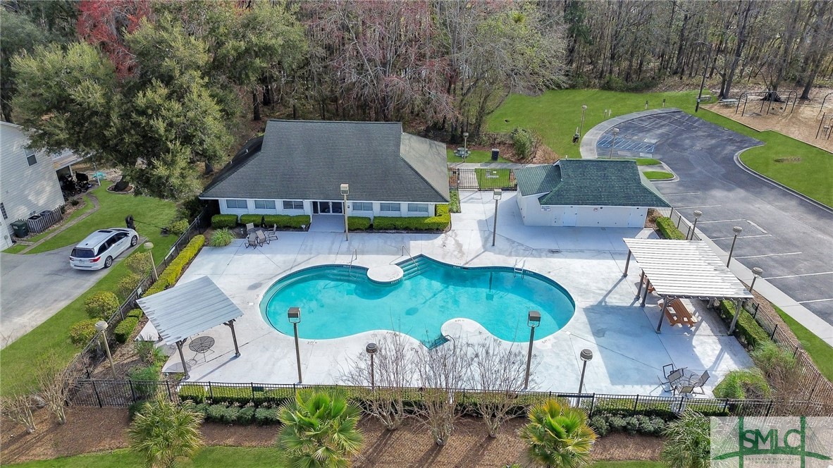 8 Bluebird Court