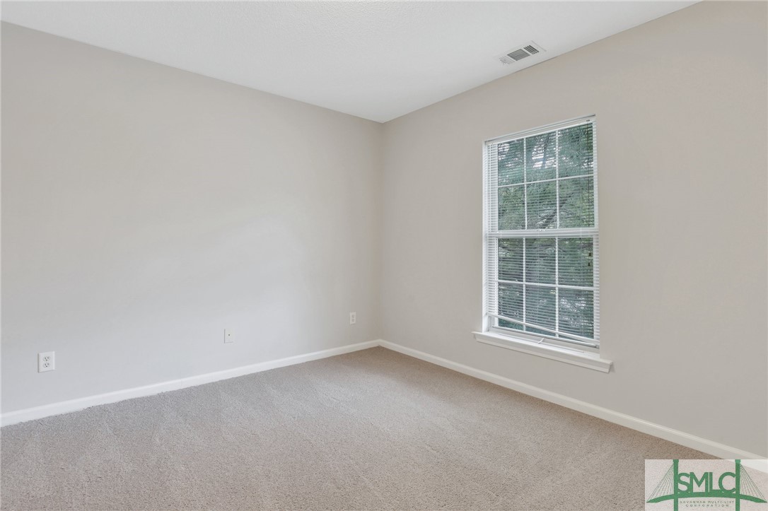 100 Coach House Square