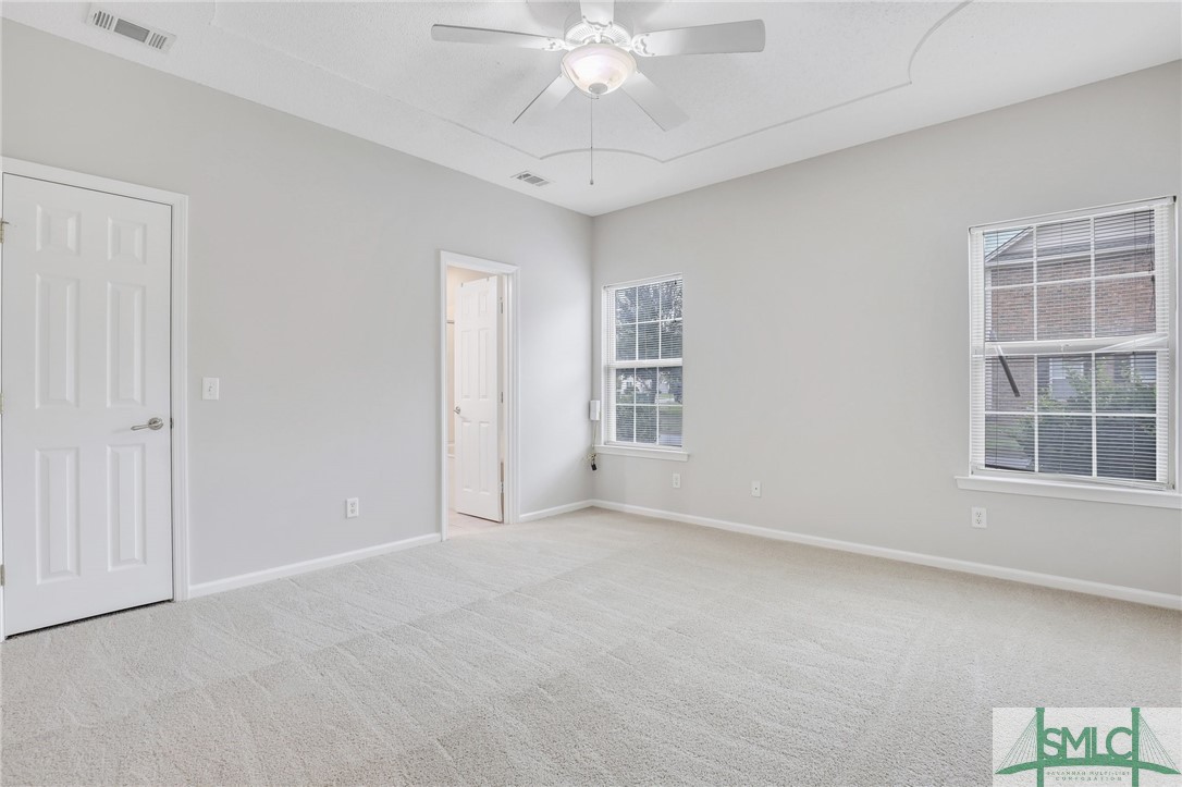 100 Coach House Square