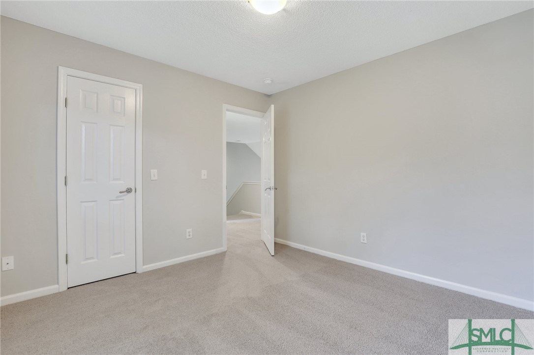 100 Coach House Square