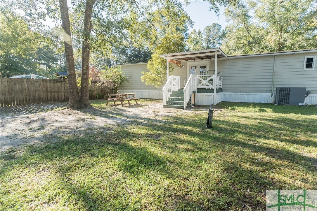 122 Edgewater Drive