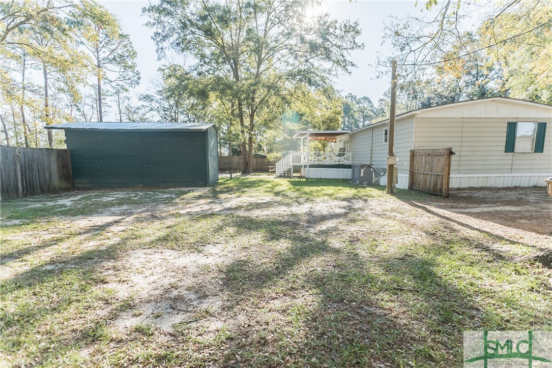 122 Edgewater Drive