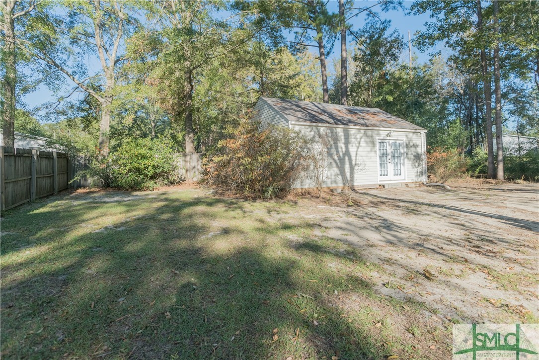 122 Edgewater Drive