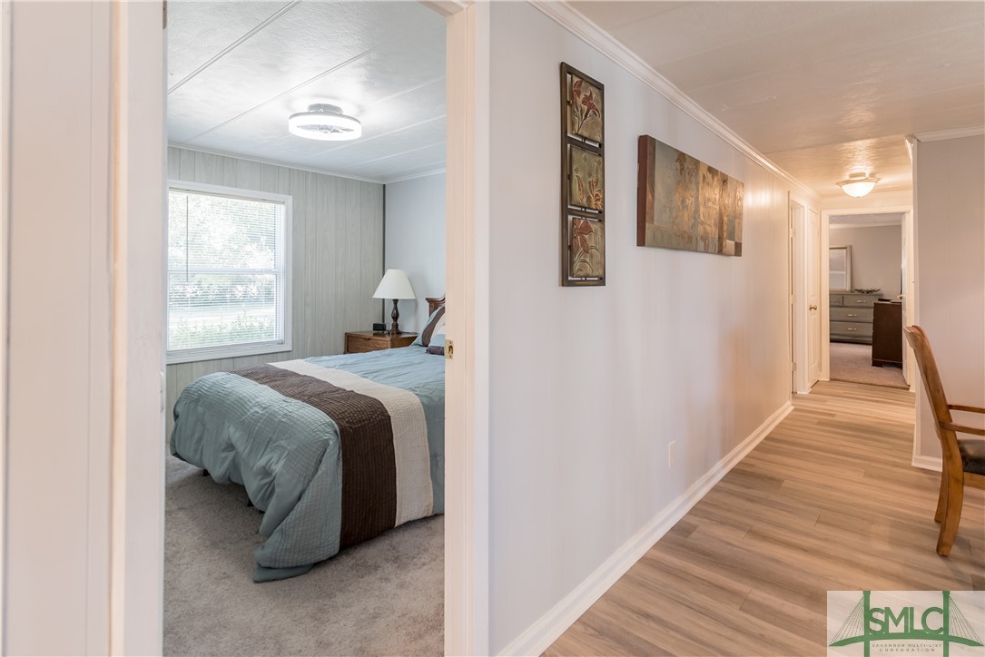 122 Edgewater Drive