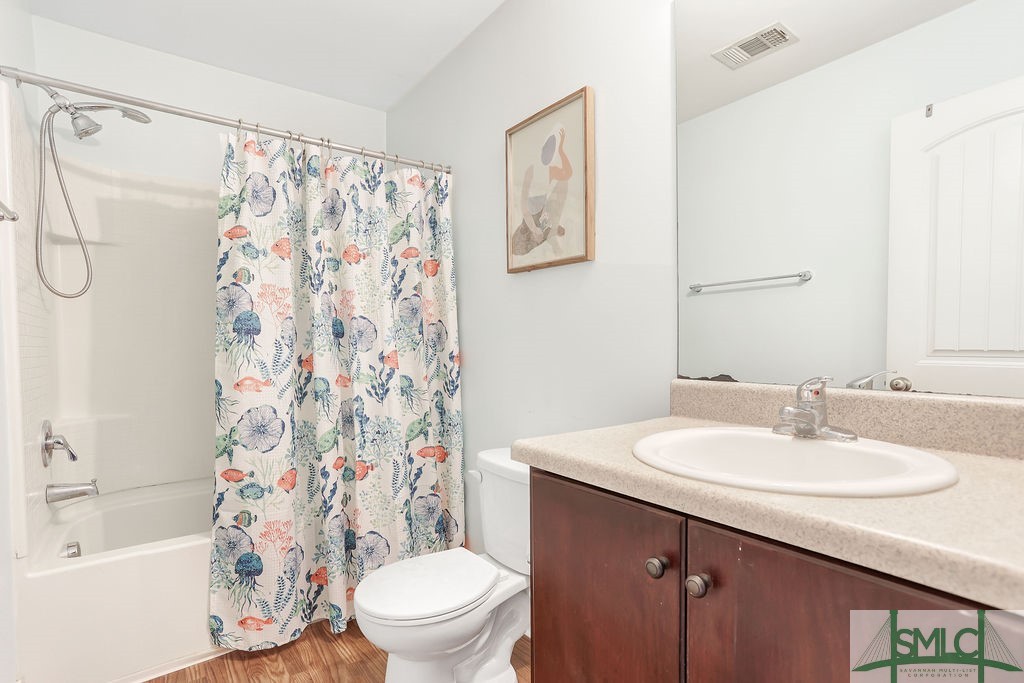 134 Knotty Pine Circle