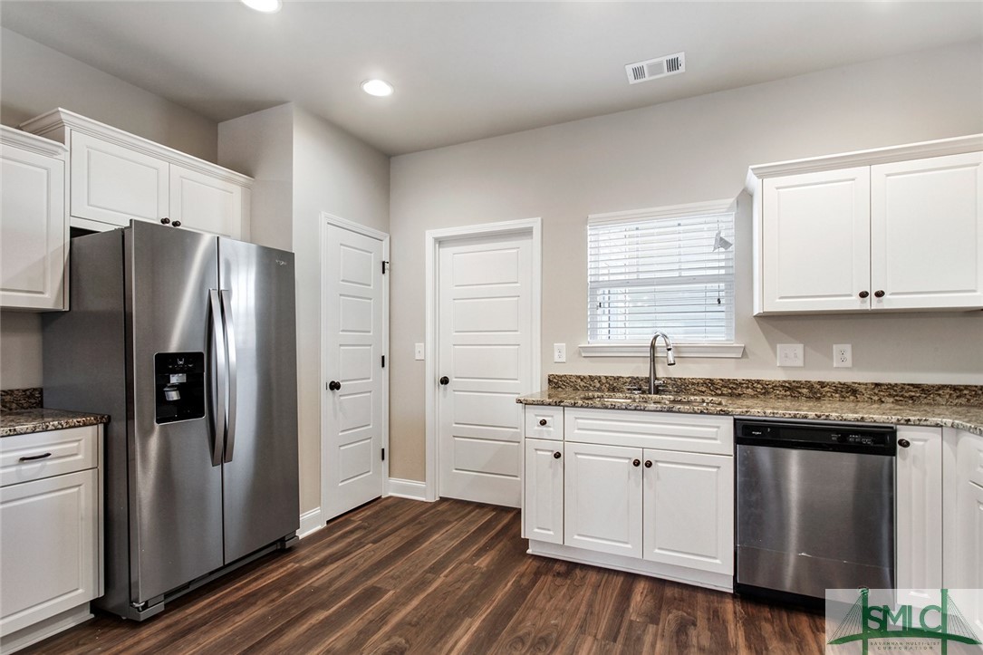 515 Potterstone Square