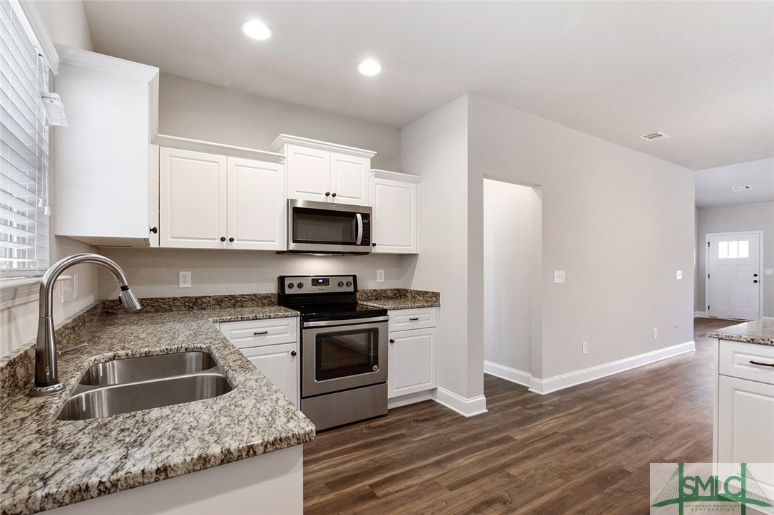 515 Potterstone Square