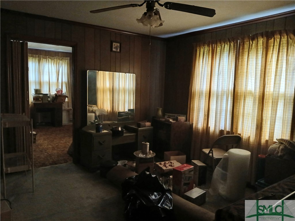 1939 E DeRenne Avenue